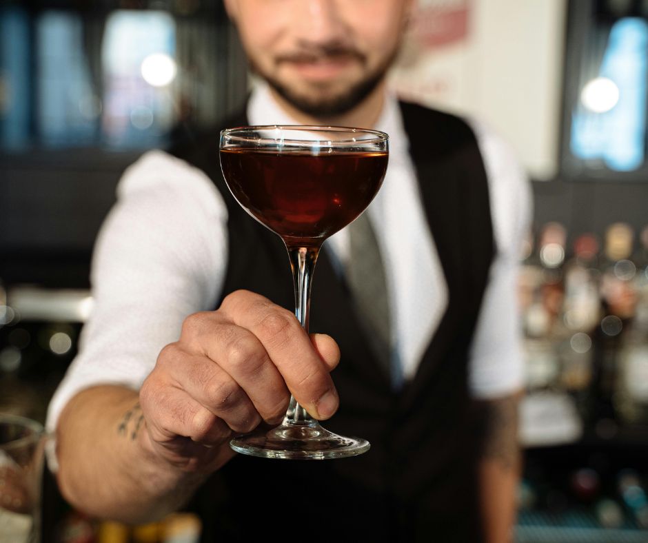 Mitarbeiter für die Bar im November bis Mitte Dezember Teilzeit (m,w,d)